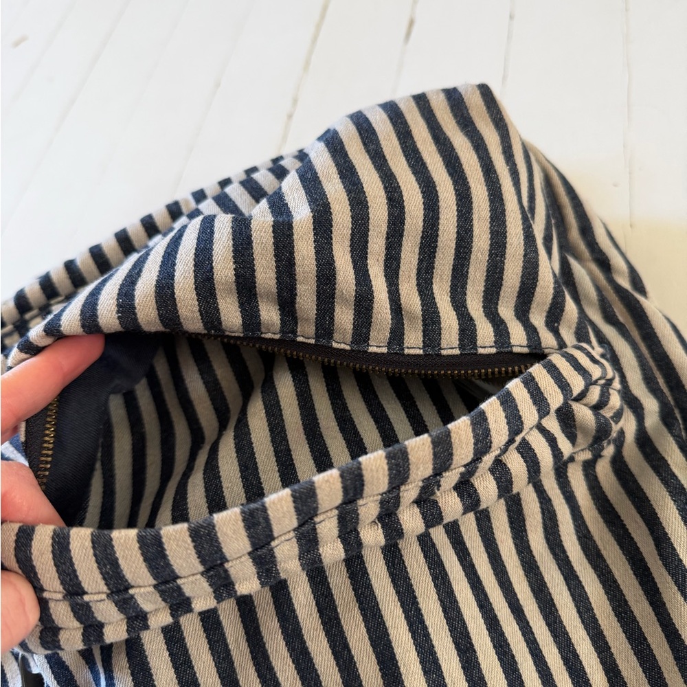 Striped Backpack - Picture 5 of 5